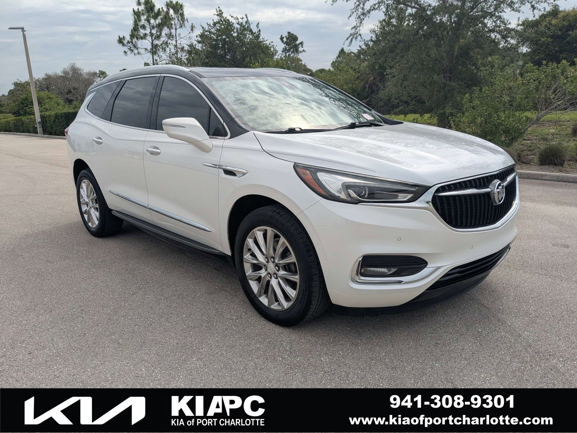 2020 Buick Enclave Premium's photo