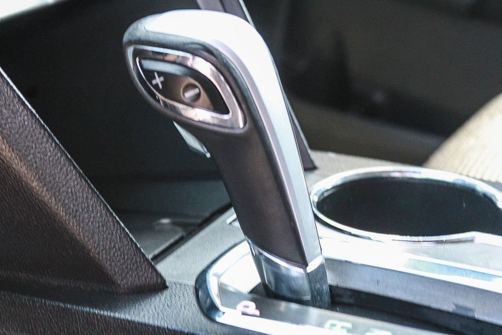 Used 2014 Gray Chevrolet LT image 22