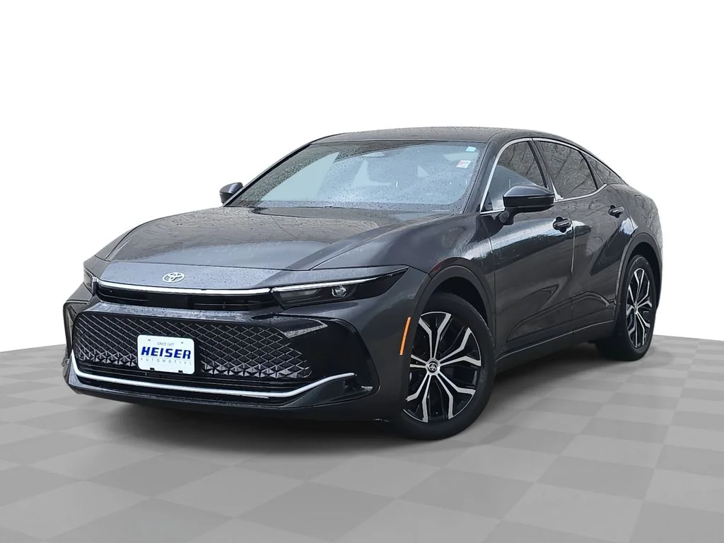 Used 2023 Gray Toyota XLE image 1