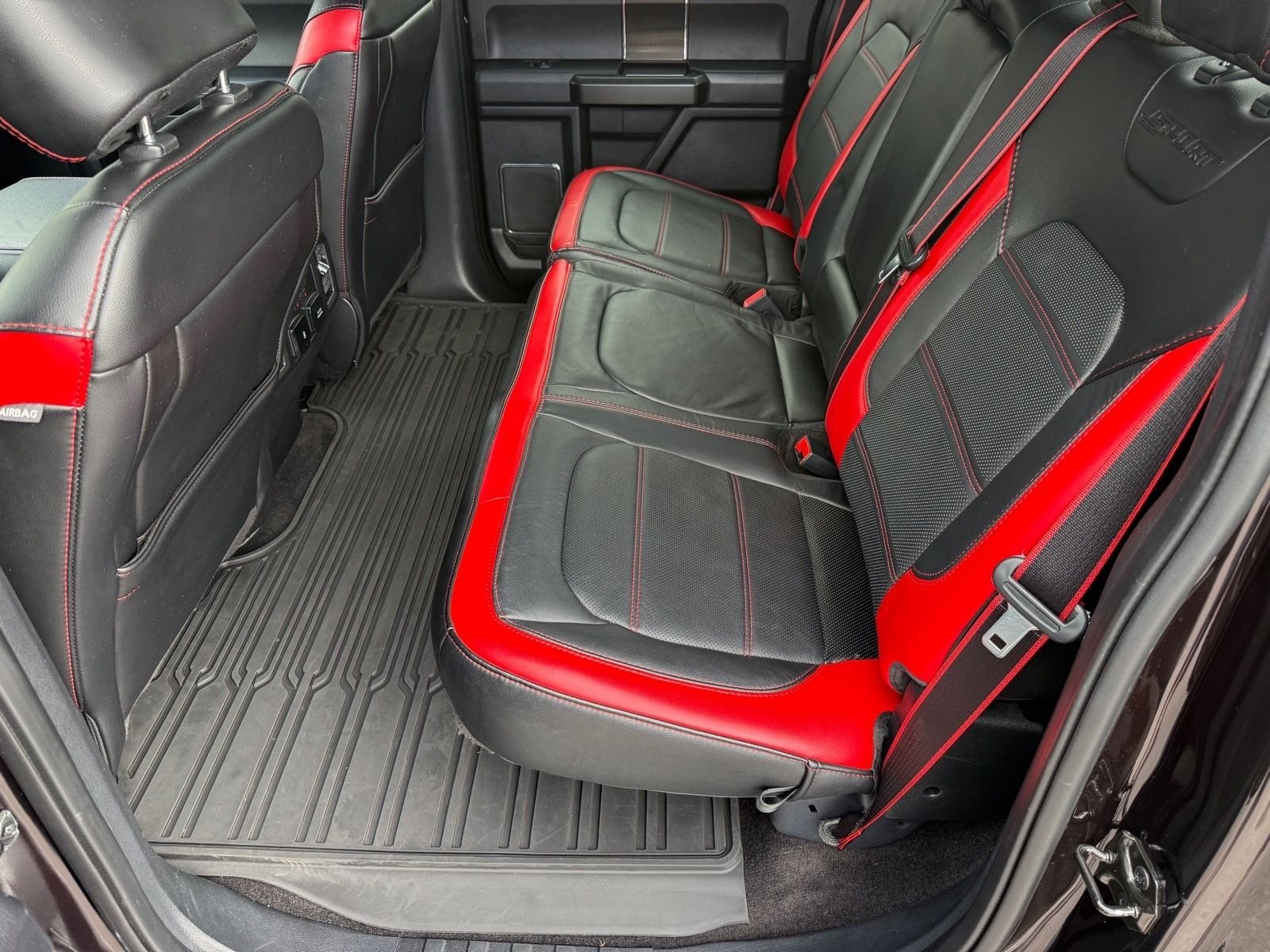 Used 2020 Magma Red Ford Lariat image 11