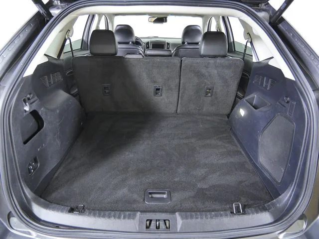 Used 2015  Ford Titanium image 9