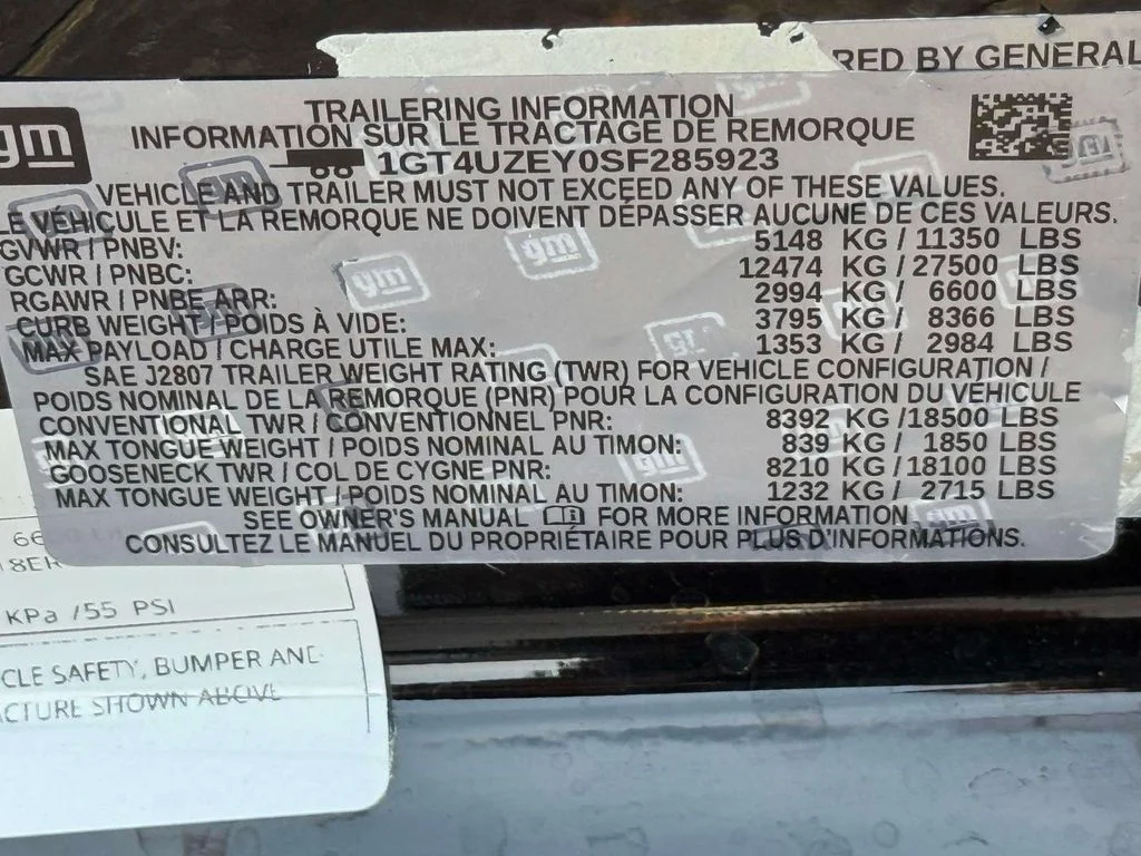 Used 2025 Black GMC AT4X image 18