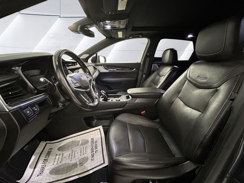 Used 2021 Gray Cadillac Premium Luxury image 7
