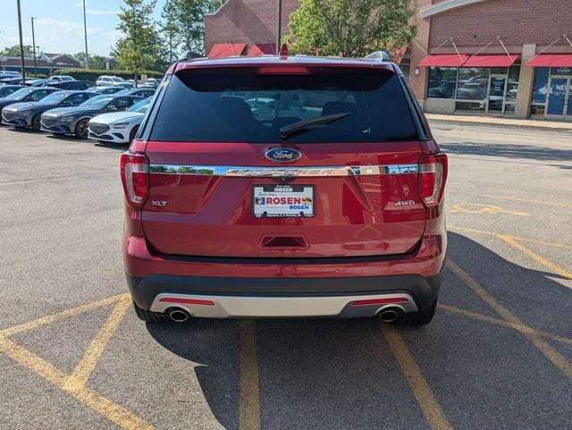 Used 2017 Red Ford XLT image 6