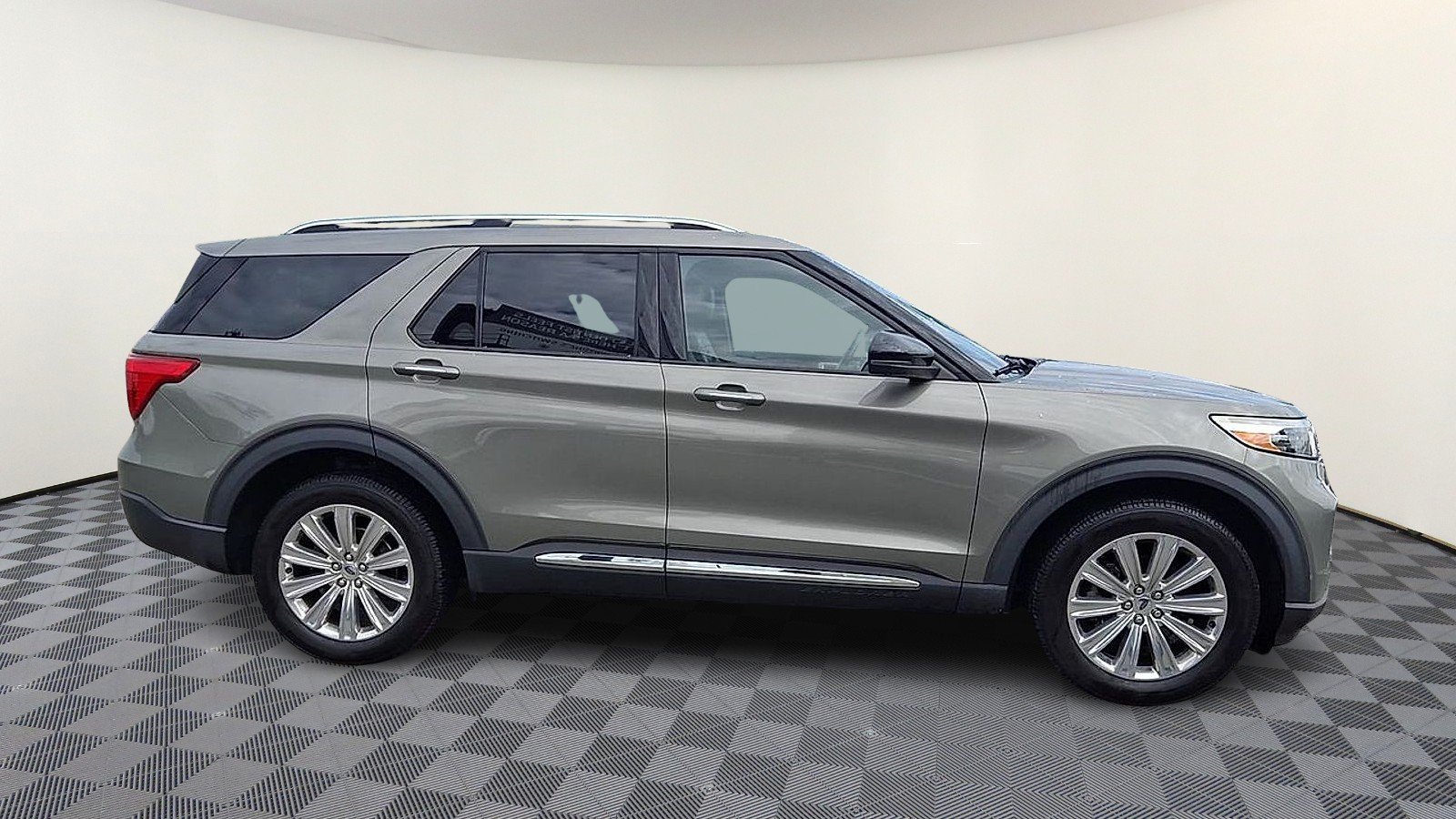 Used 2020 Silver Spruce Metallic - BN Ford Limited image 9