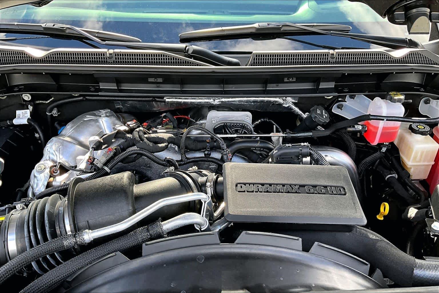Used 2026 Onyx Black GMC AT4 image 31