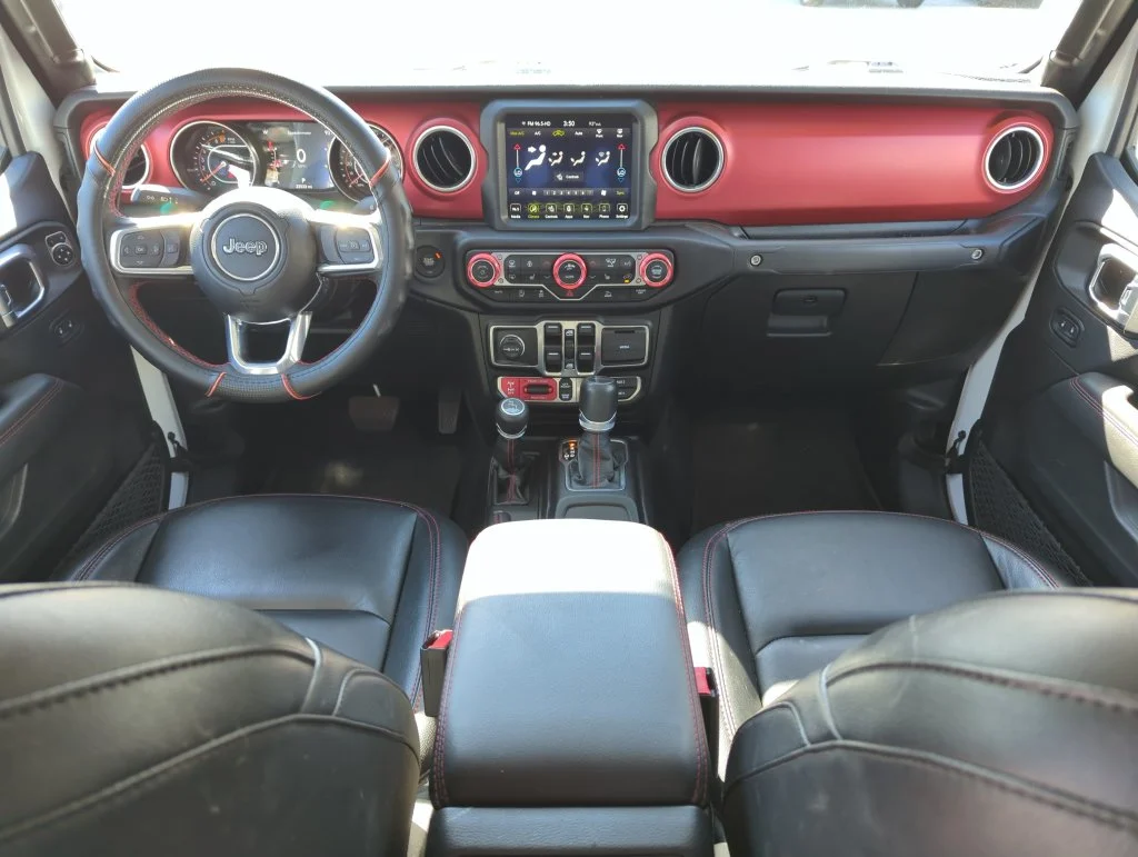 Used 2023 White Jeep Rubicon image 14