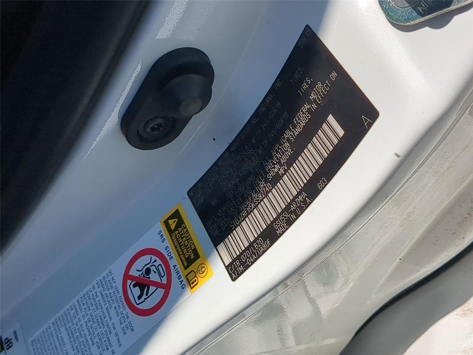 Used 2019  TOYOTA  image 43