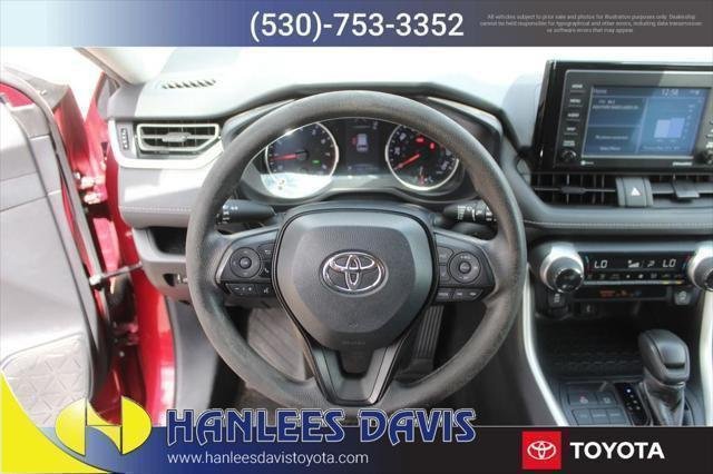 2022 Toyota RAV4 XLE - Photo 16