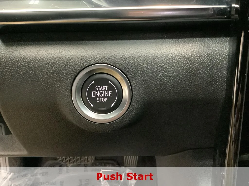 Used 2025 Summit White GMC AWD Elevation image 15