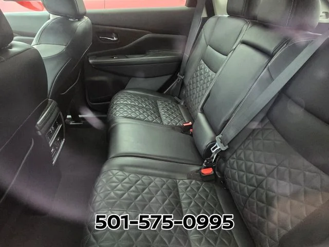 Used 2021 Red Nissan Platinum image 10