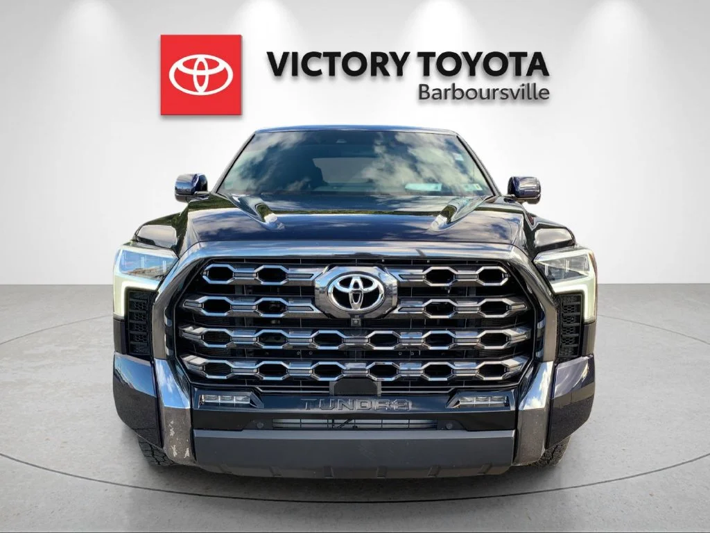Used 2023  Toyota Platinum image 8