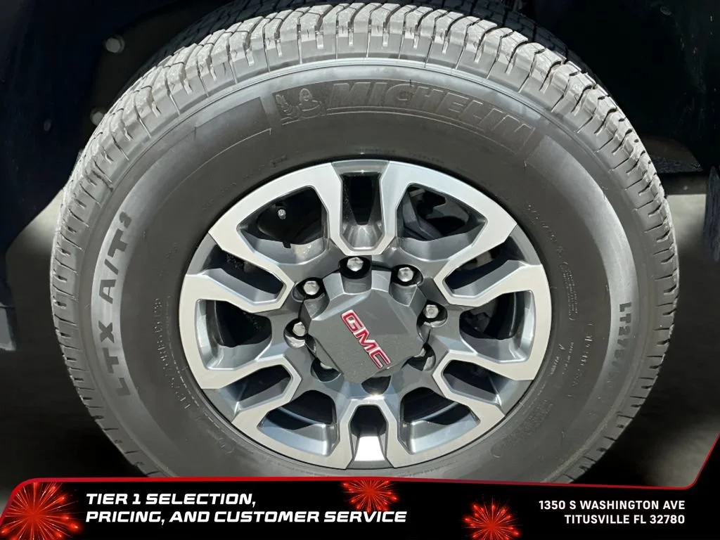 Certified Used 2024 Onyx Black GMC SLT image 39