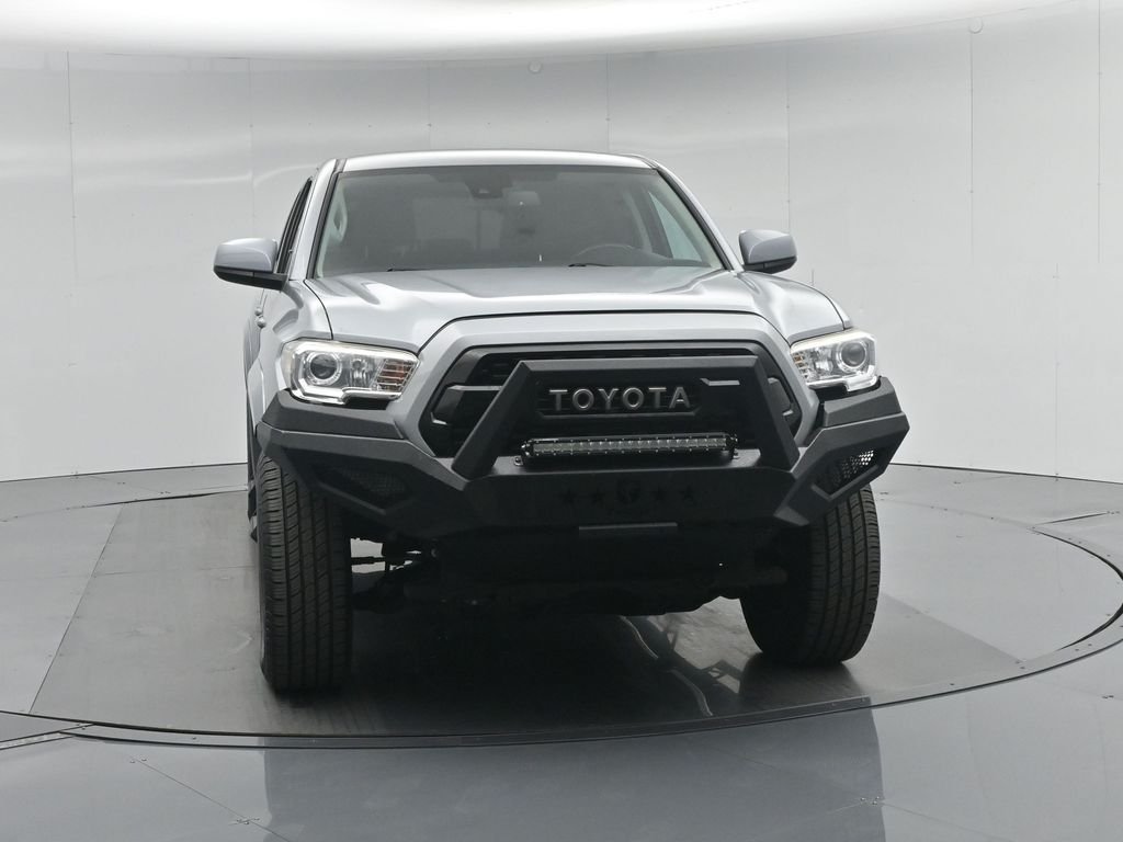 Used 2019 Gray Toyota SR5 image 27