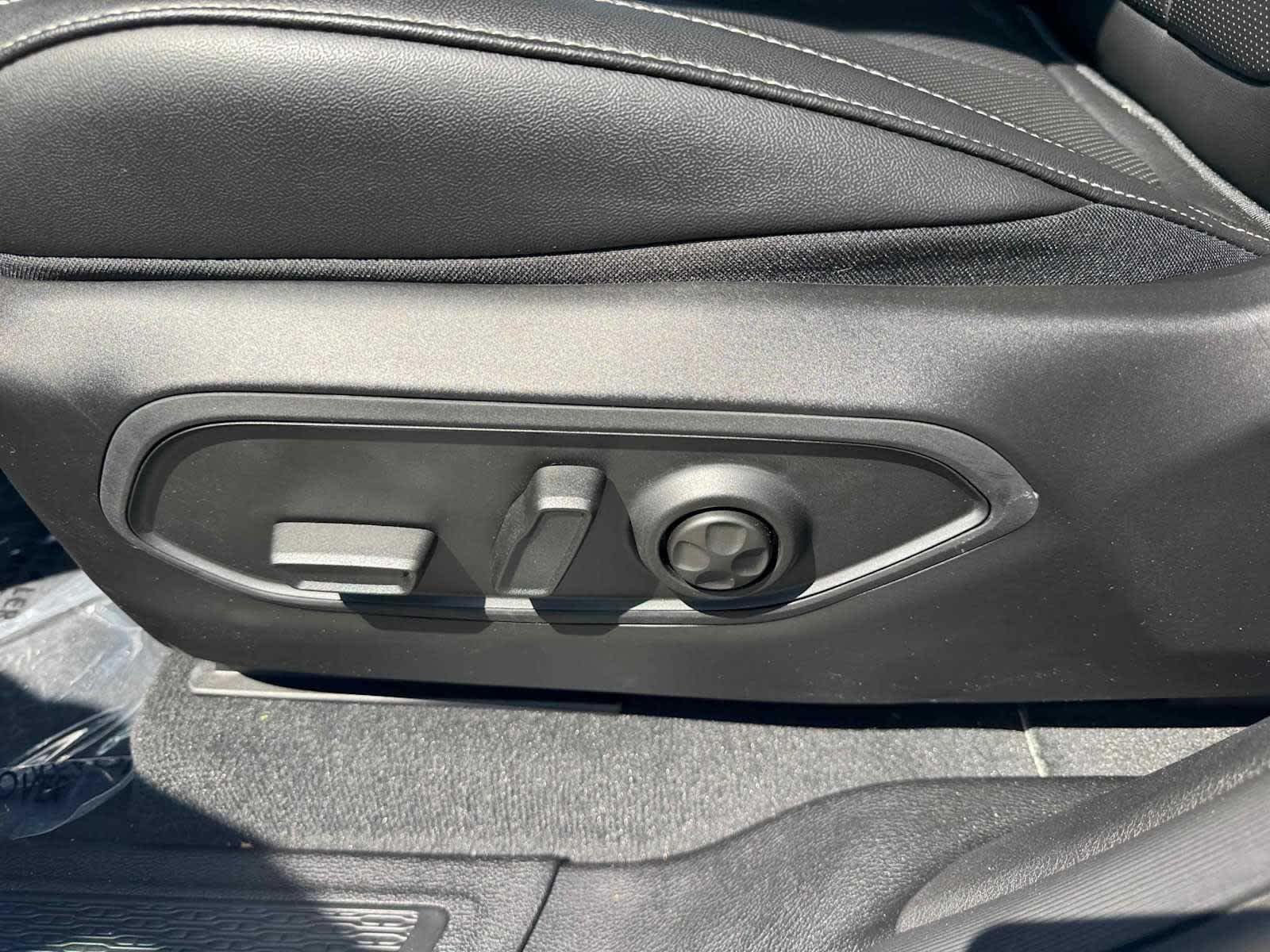 2025 Jeep Grand Cherokee Limited - Photo 12