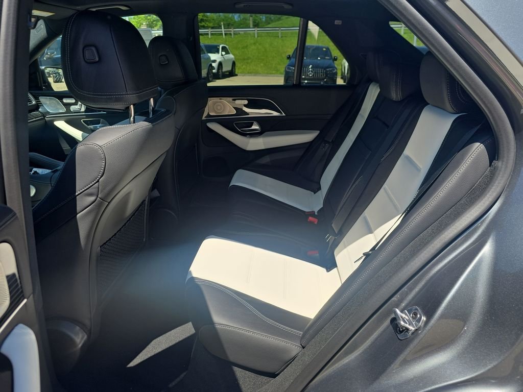New 2026 Selenite Grey Metallic Mercedes-Benz GLE 450 image 25