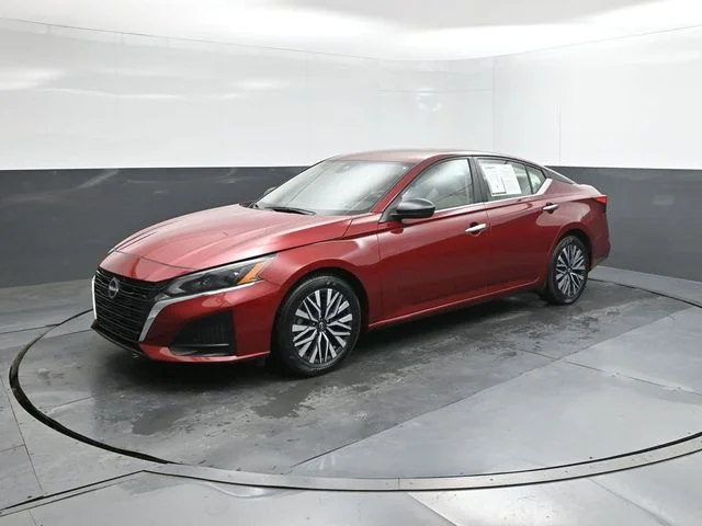 2025 Nissan Altima 2.5 SV's photo