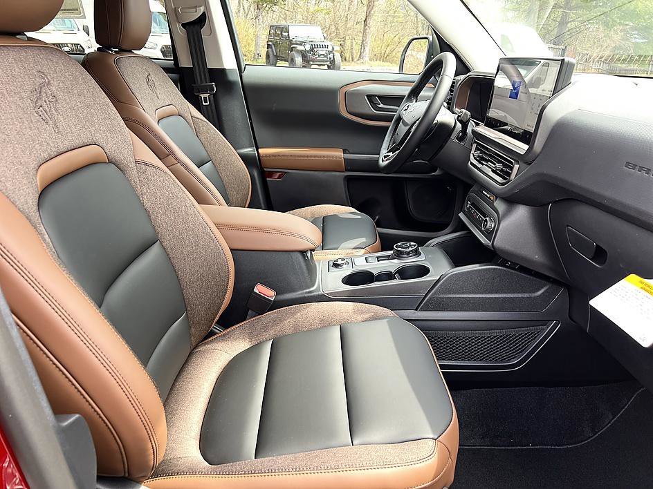 New 2026 Ruby Red Metallic Tinted Clearcoat Ford Outer Banks® image 20