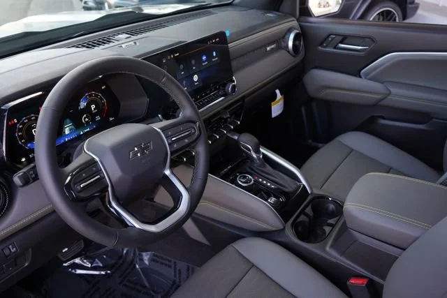 2026 Chevrolet Colorado ZR2 - Photo 28