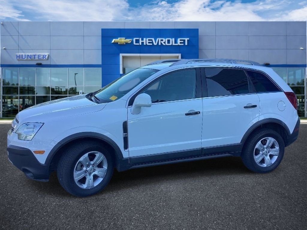 Used 2014 Arctic Ice Chevrolet LS image 6