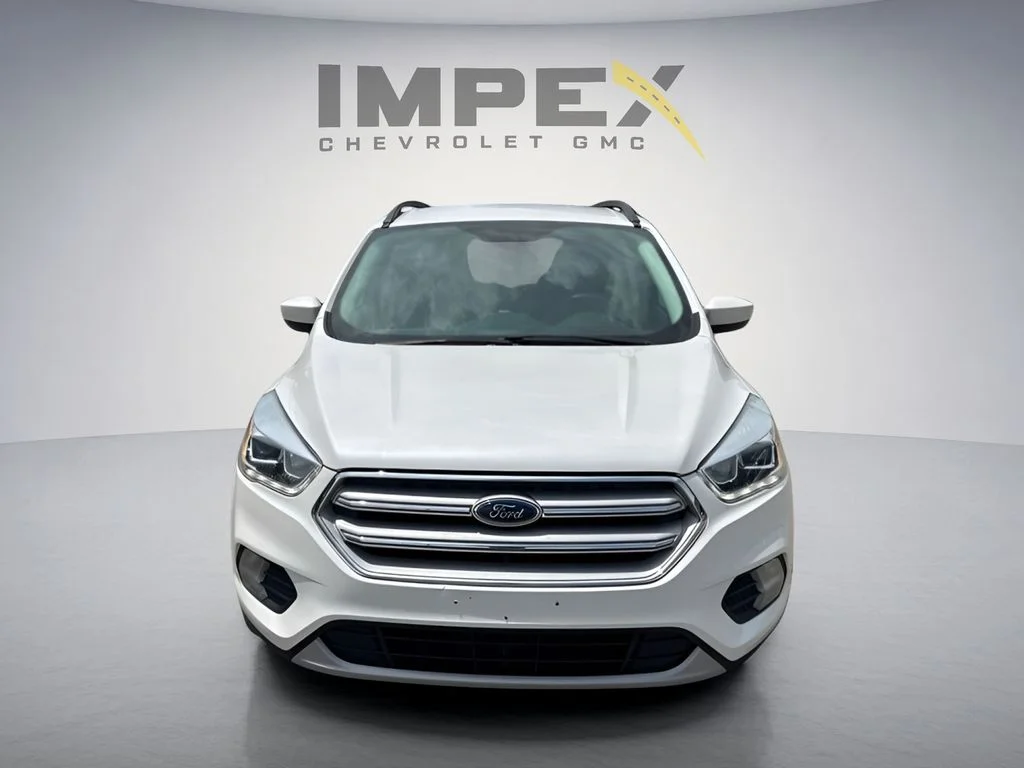 Used 2019 White Ford SEL image 8