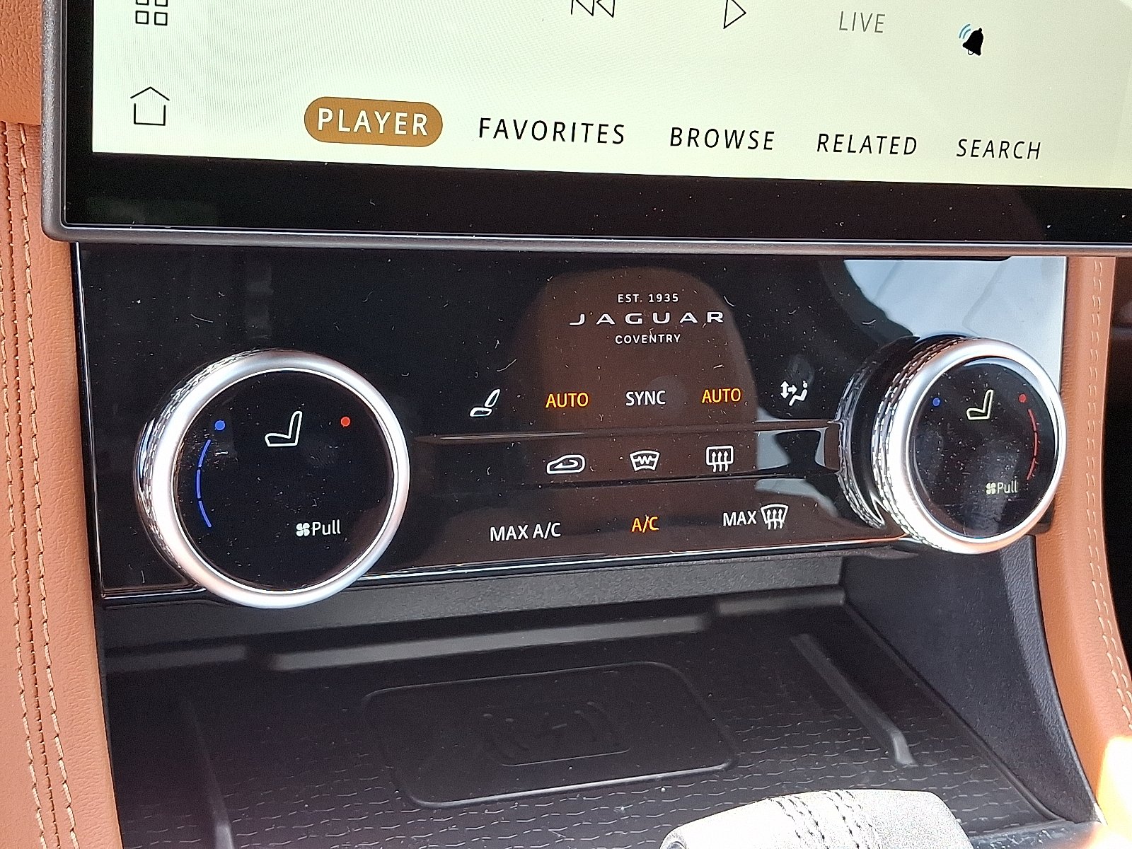 2026 Jaguar F-Pace R-Dynamic S - Photo 15