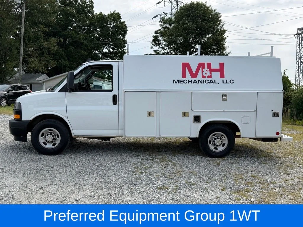 Used 2022 White Chevrolet Work Van image 9
