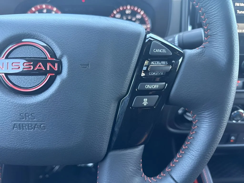 Used 2025 Black Nissan PRO-4X image 15