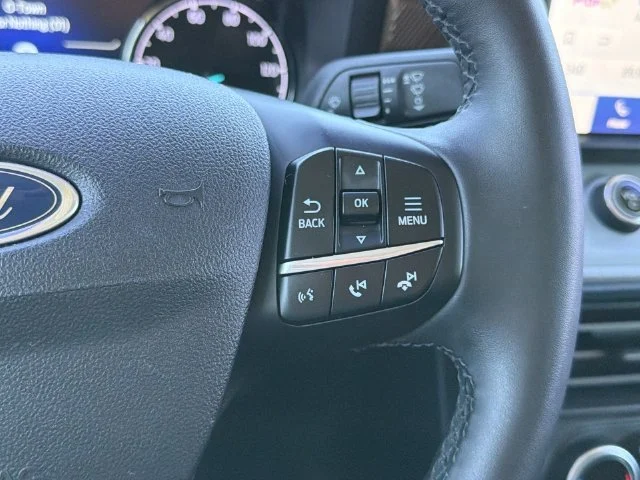 Used 2024 Gray Ford Lariat image 27