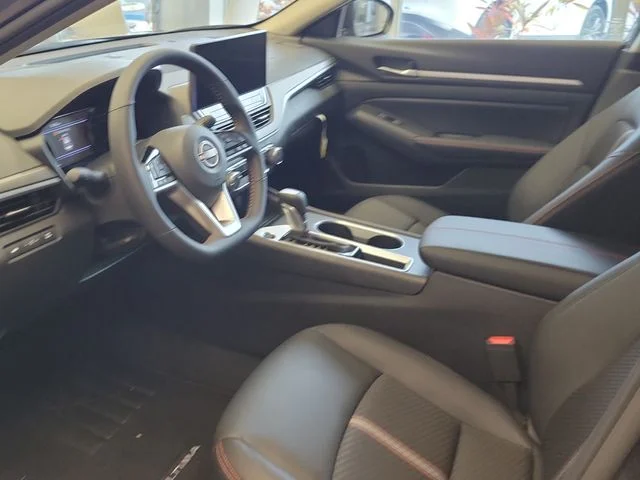 New 2026 Gun Metallic / Super Black Two-tone Nissan SR image 12