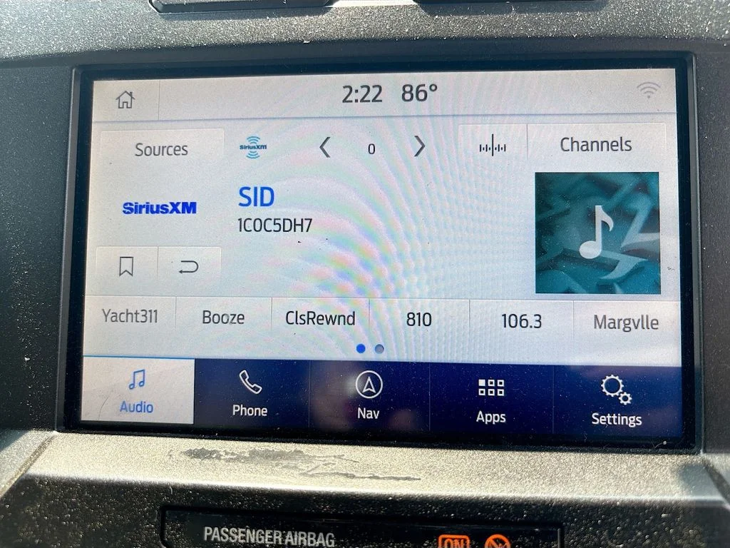 Used 2019 Silver Spruce Metallic Ford XLT image 27