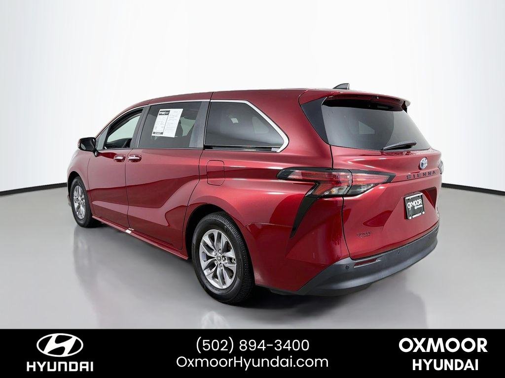 Used 2022 Ruby Flare Pearl Toyota XLE image 5