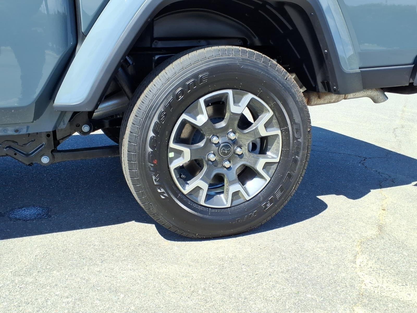 New 2026 Anvil Clear-Coat Exterior Paint Jeep Sahara image 13