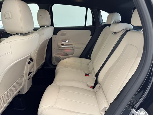 New 2026 Cosmos Black Metallic Mercedes-Benz GLA 250 image 22