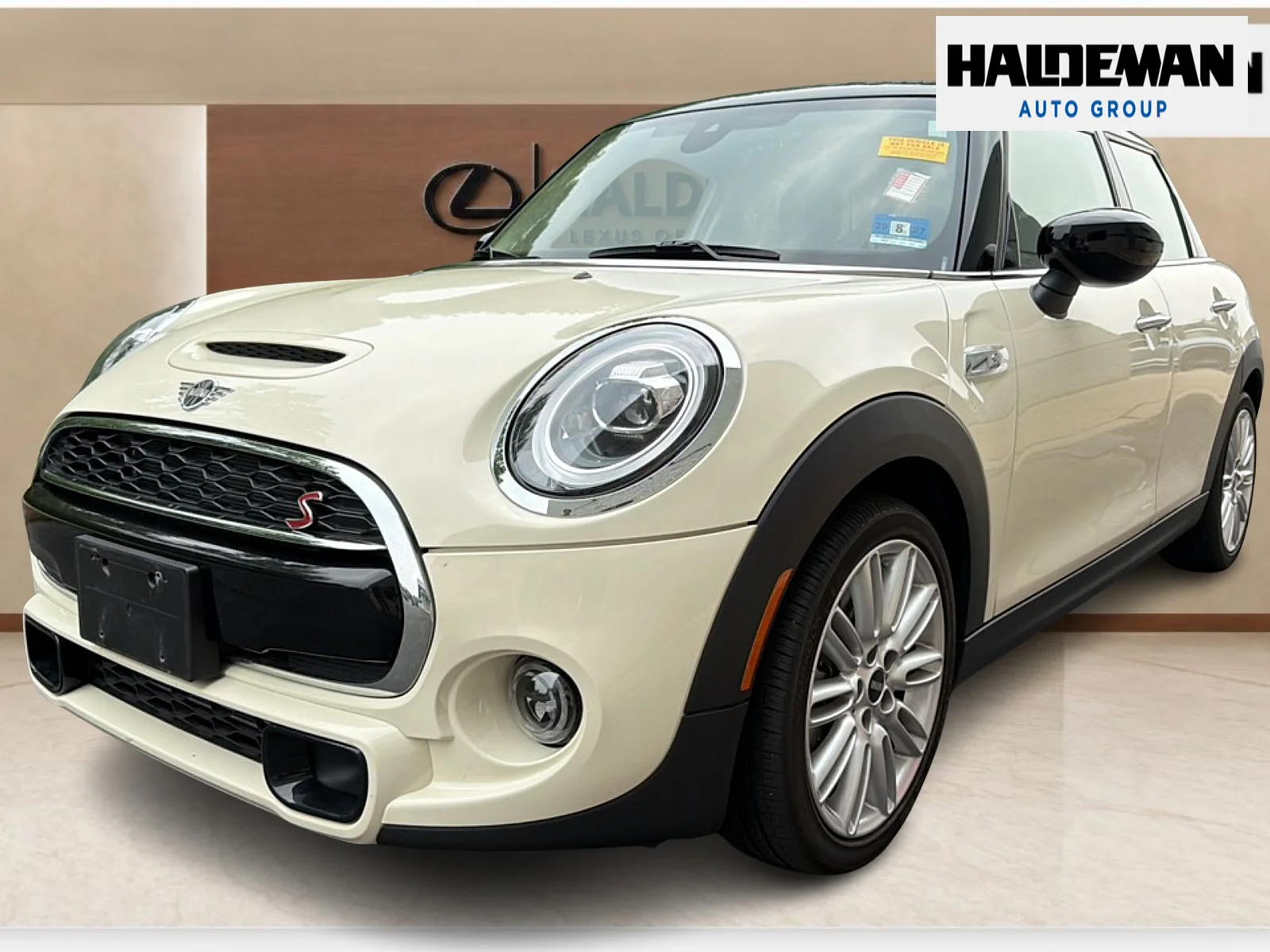 Used 2021  MINI Cooper S image 2