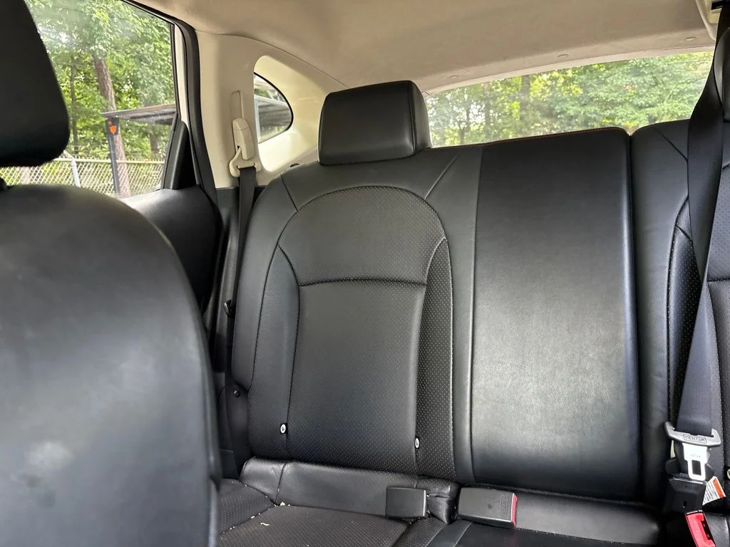Used 2012 Silver Nissan SL image 12