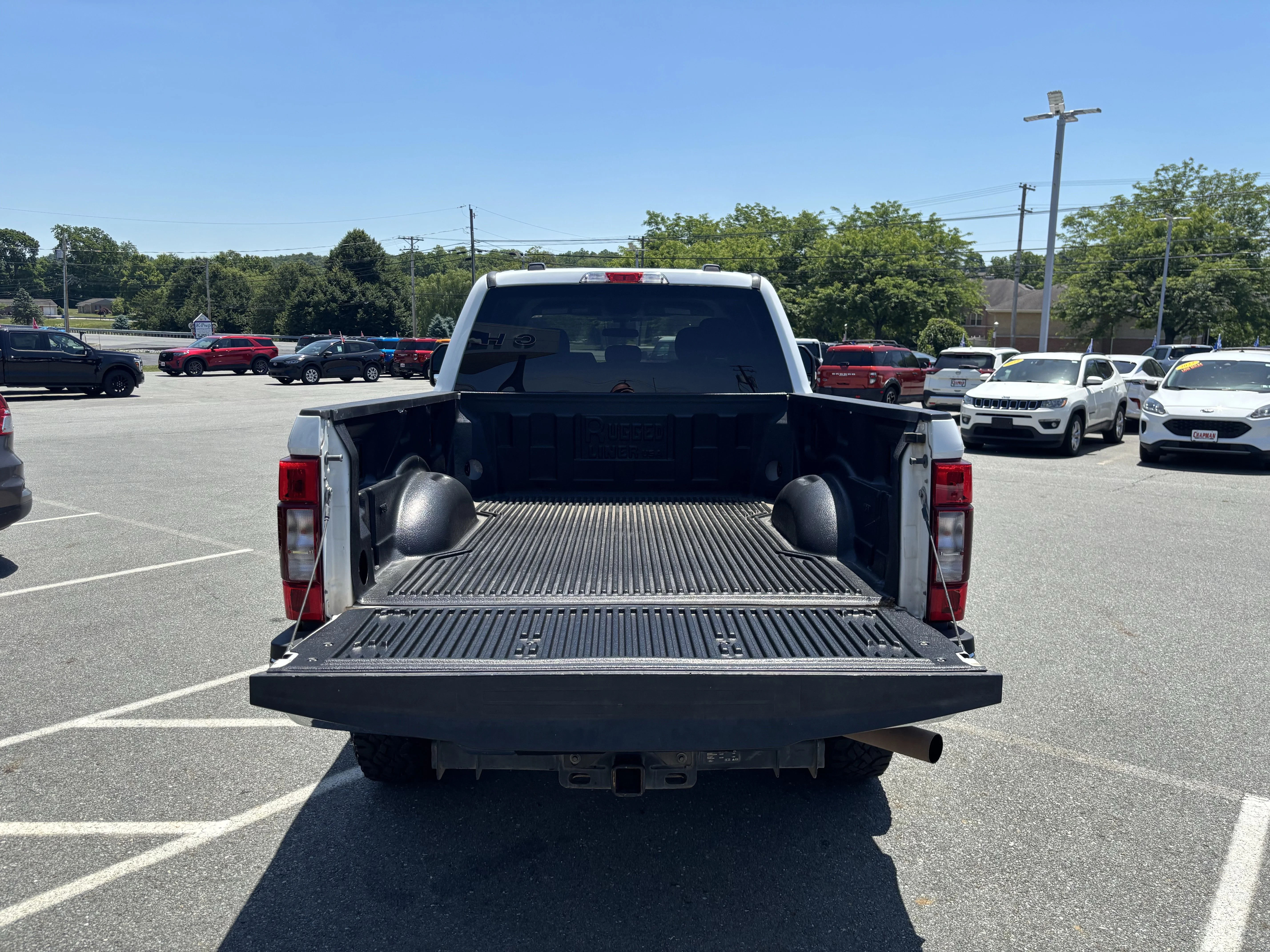 Used 2022 Oxford White Ford XLT image 30