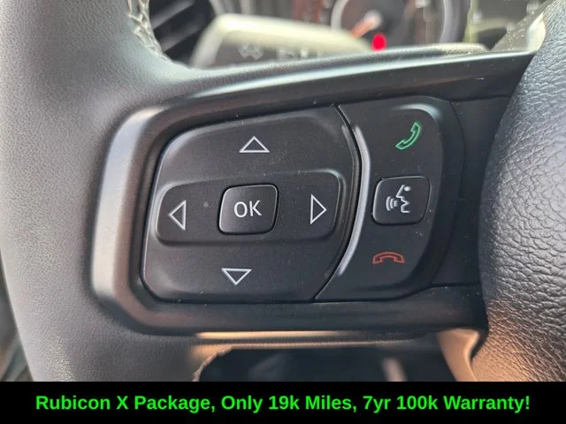 Certified Used 2025 Black Jeep Rubicon X image 30