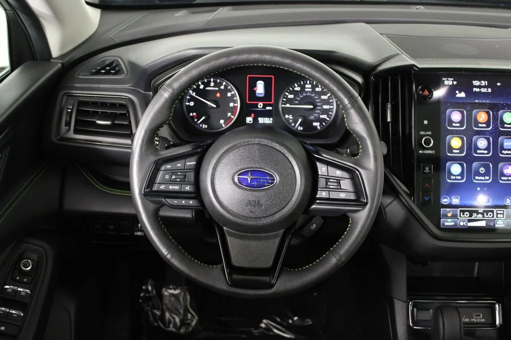 2025 Subaru Ascent Onyx Edition-Premium - Photo 9