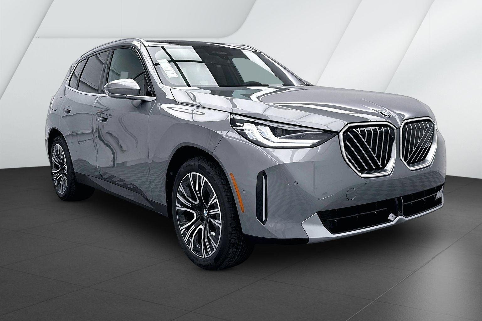 2026 BMW X3 30 XDRIVE's photo