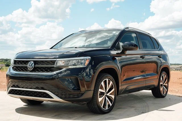 Pre-Owned 2024 Volkswagen Taos 1.5T SE