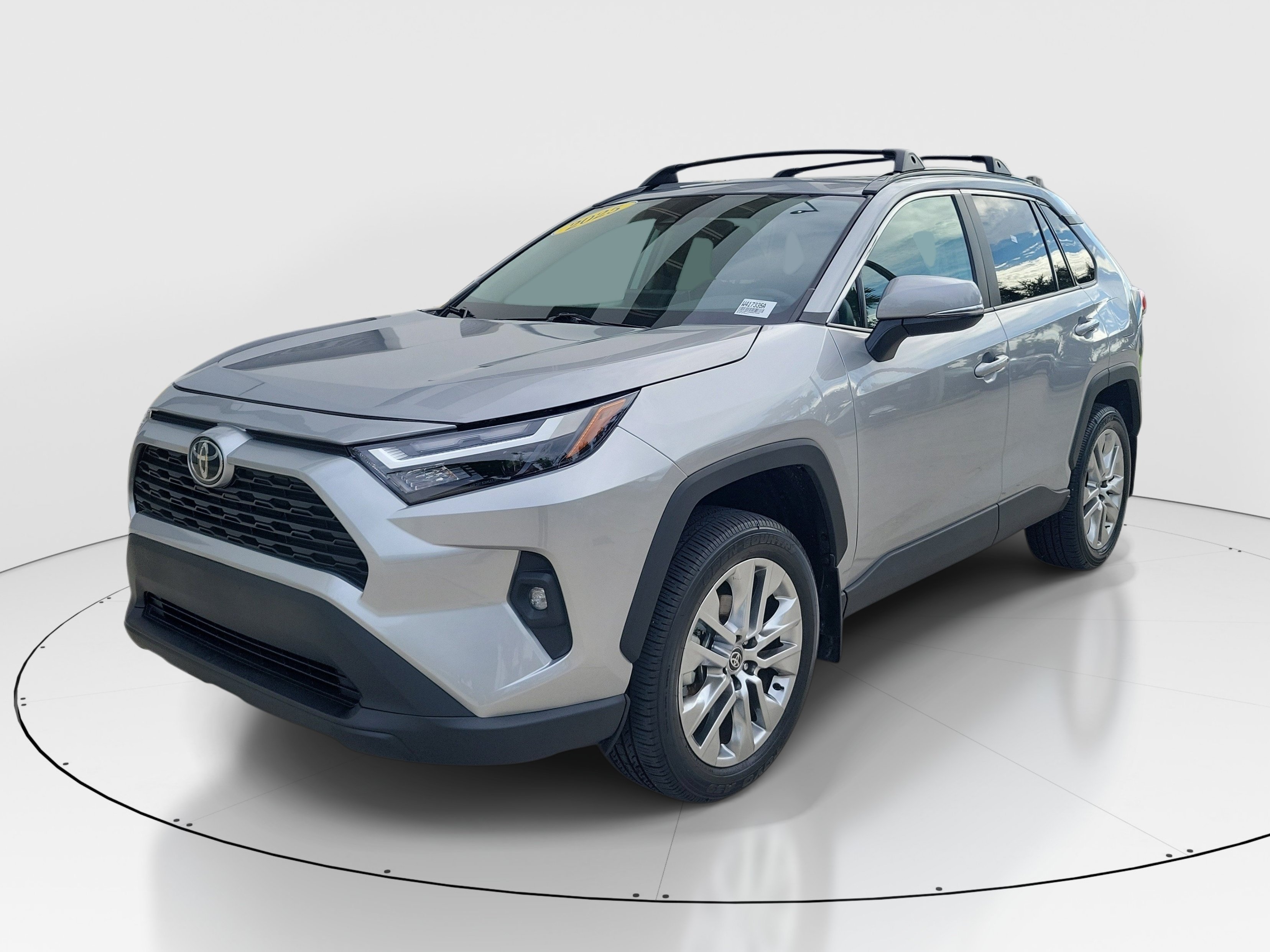 Certified Used 2025 Silver Sky Metallic Toyota XLE Premium image 3