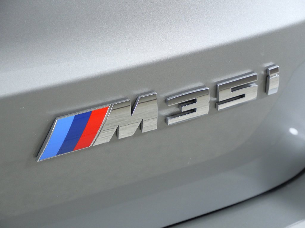 New 2027 Space Silver Metallic BMW M35i image 12