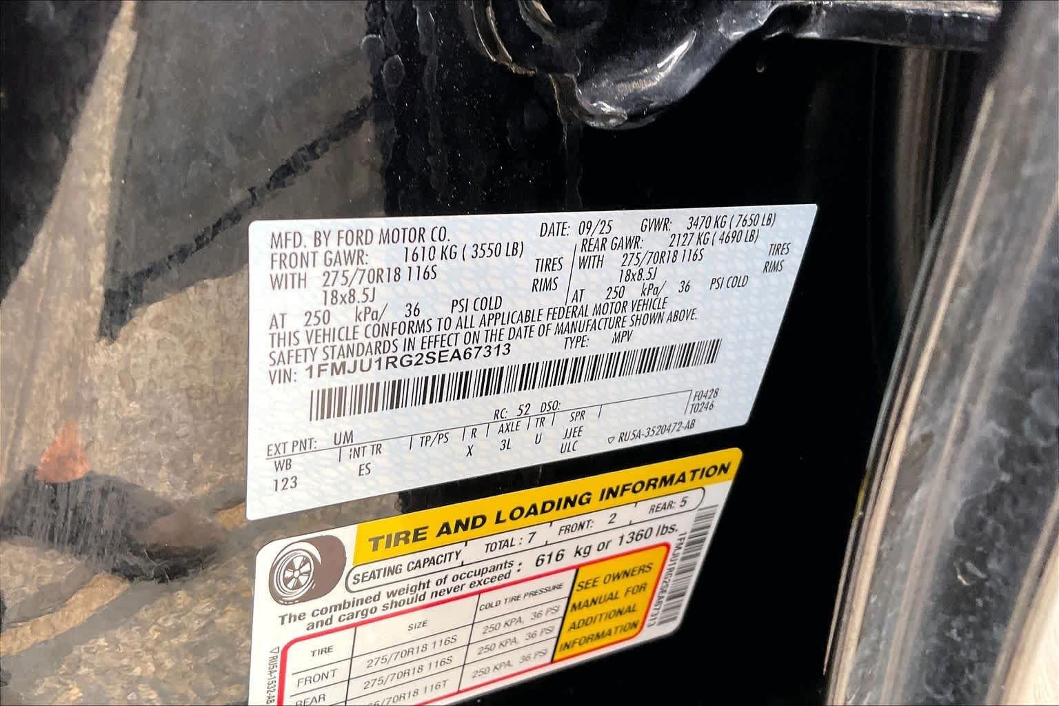 Used 2025 Agate Black Metallic Ford Tremor image 34