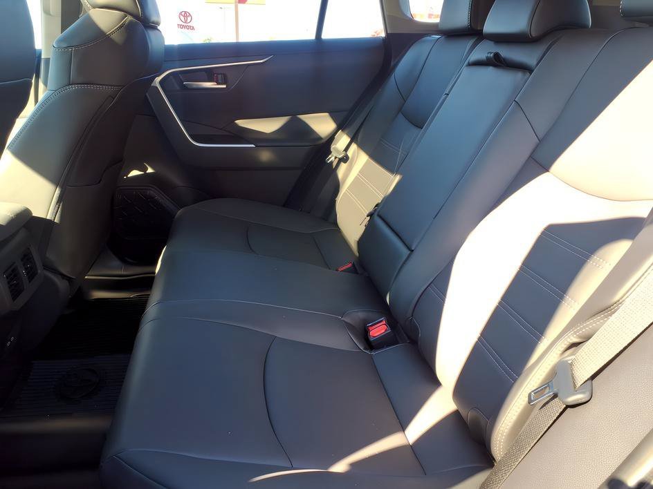 Used 2024 Blueprint Toyota Hybrid XLE Premium image 13