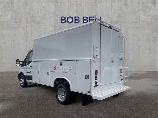 New 2026 Oxford White Ford Cutaway image 11