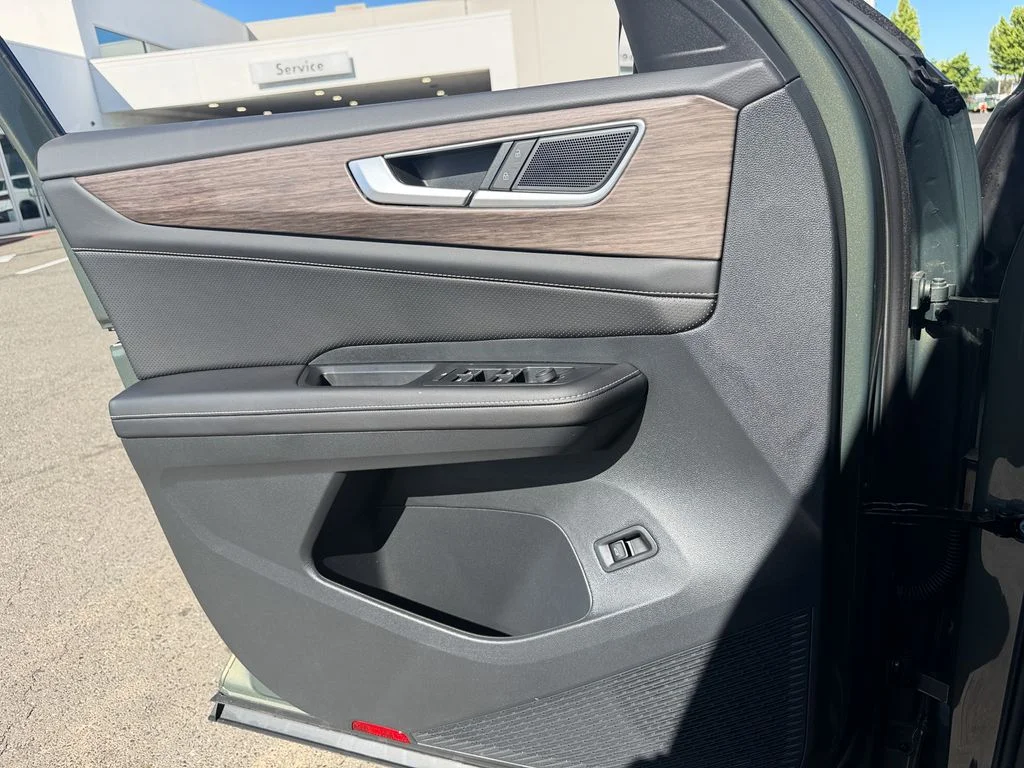 2026 Volkswagen Atlas SEL - Photo 14