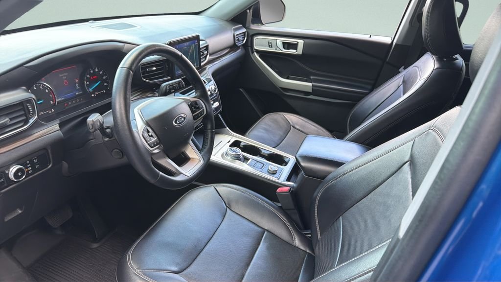 Used 2023 Blue Ford Limited image 34