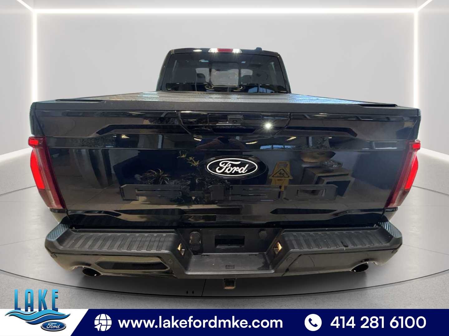 Used 2025 Agate Black Metallic Ford LARIAT image 6