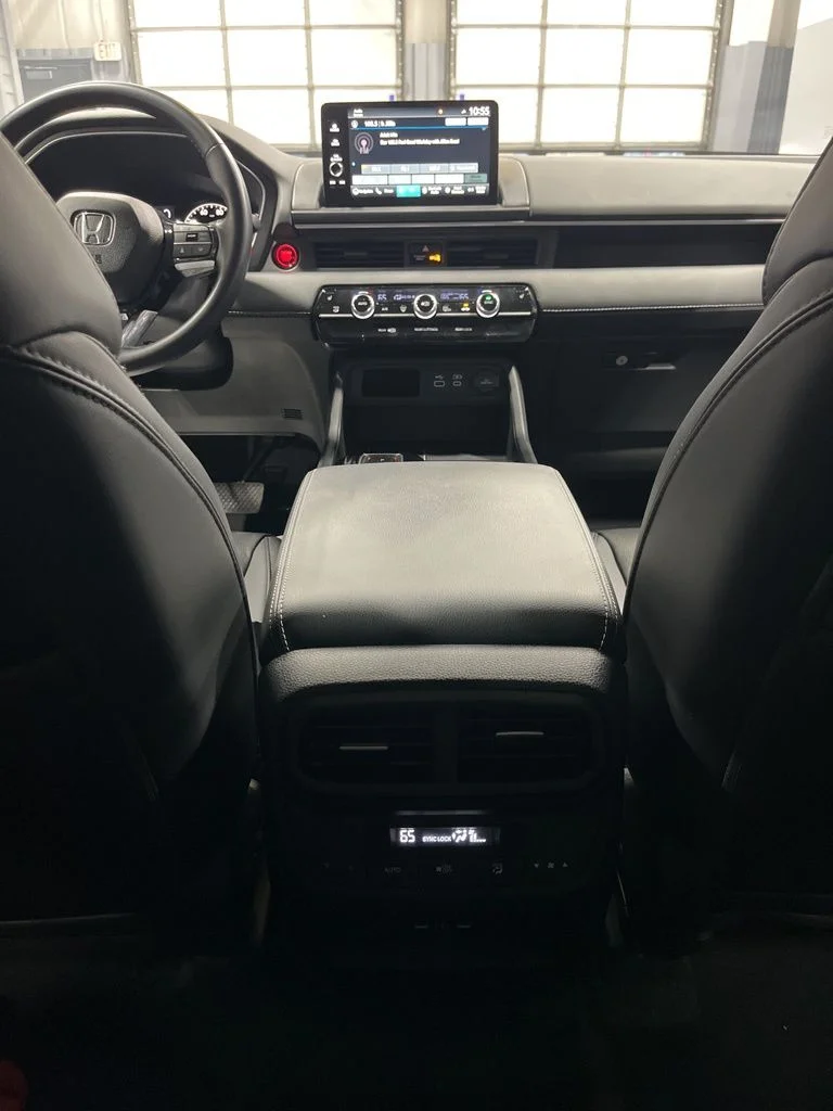 2025 Honda Pilot Touring - Photo 33